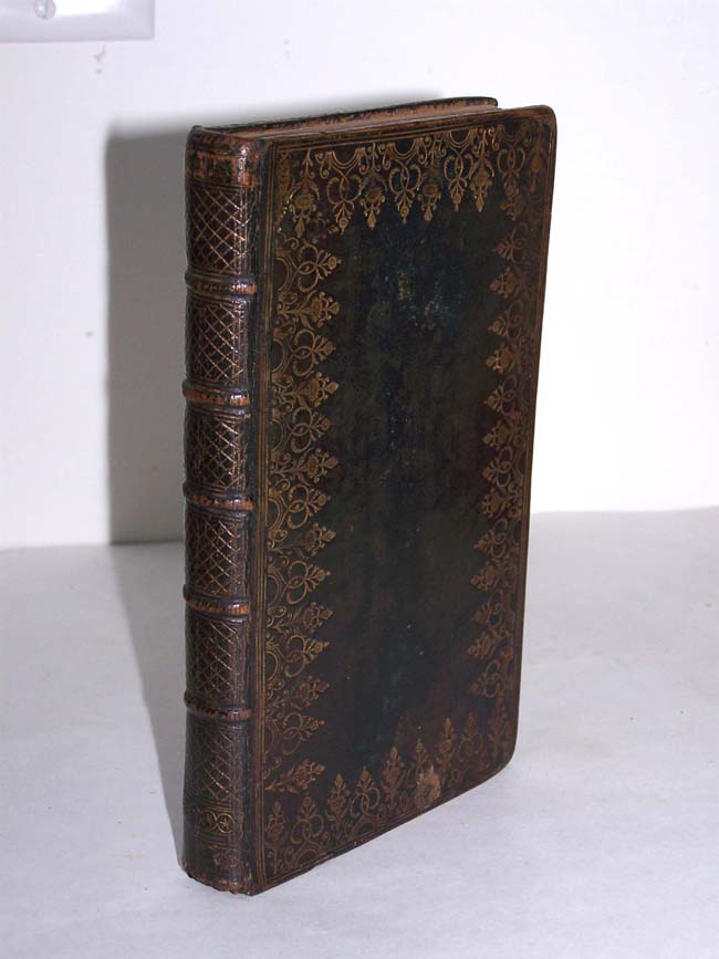 An 18th century BOOK OF COMMON PRAYER published in Edinburgh in 1761. — image 3
